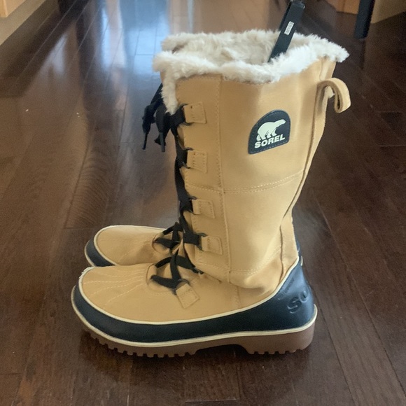 Sorel Tivoli winter boots tall - Picture 2 of 9